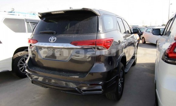 Buy Import Toyota Fortuner Other Car in Import - Dubai in Enga Buy Import Toyota Fortuner Other Car in Import - Dubai in Enga