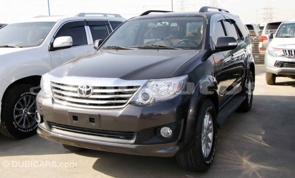 Buy Import Toyota Fortuner Other Car in Import - Dubai in Enga Buy Import Toyota Fortuner Other Car in Import - Dubai in Enga
