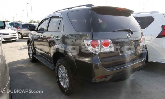 Buy Import Toyota Fortuner Other Car in Import - Dubai in Enga Buy Import Toyota Fortuner Other Car in Import - Dubai in Enga