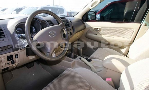 Buy Import Toyota Fortuner White Car in Import - Dubai in Enga Buy Import Toyota Fortuner White Car in Import - Dubai in Enga