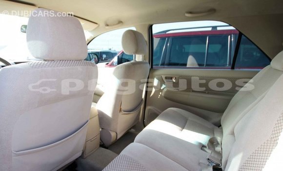Buy Import Toyota Fortuner White Car in Import - Dubai in Enga Buy Import Toyota Fortuner White Car in Import - Dubai in Enga