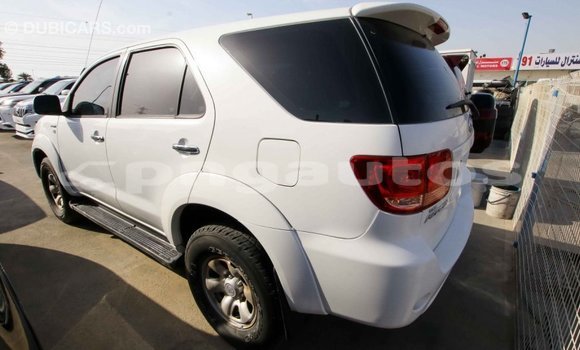 Buy Import Toyota Fortuner White Car in Import - Dubai in Enga Buy Import Toyota Fortuner White Car in Import - Dubai in Enga
