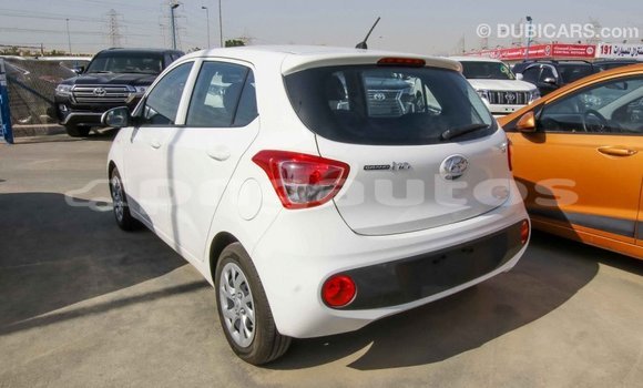 Buy Import Hyundai i10 White Car in Import - Dubai in Enga Buy Import Hyundai i10 White Car in Import - Dubai in Enga