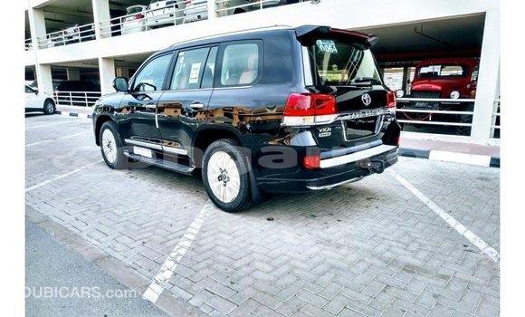 Buy Import Toyota Land Cruiser Black Car in Import - Dubai in Enga Buy Import Toyota Land Cruiser Black Car in Import - Dubai in Enga