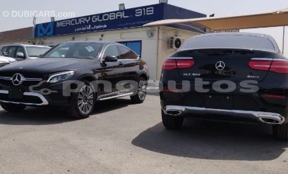 Buy Import Mercedes-Benz 190 Black Car in Import - Dubai in Enga