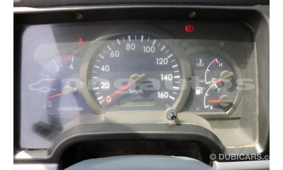 Buy Import Mitsubishi L400 White Truck in Import - Dubai in Enga