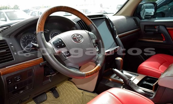 Buy Import Toyota Land Cruiser Black Car in Import - Dubai in Enga Buy Import Toyota Land Cruiser Black Car in Import - Dubai in Enga