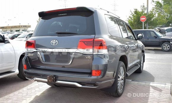 Buy Import Toyota Land Cruiser Other Car in Import - Dubai in Enga Buy Import Toyota Land Cruiser Other Car in Import - Dubai in Enga