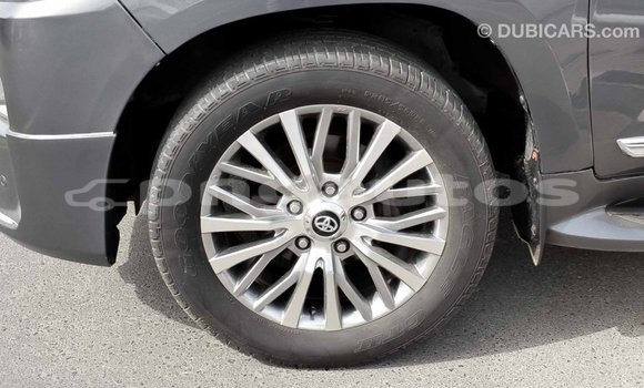 Buy Import Toyota Land Cruiser Other Car in Import - Dubai in Enga Buy Import Toyota Land Cruiser Other Car in Import - Dubai in Enga