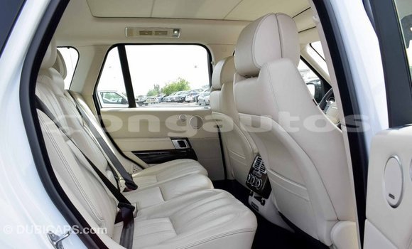 Buy Import Land Rover Range Rover White Car in Import - Dubai in Enga Buy Import Land Rover Range Rover White Car in Import - Dubai in Enga
