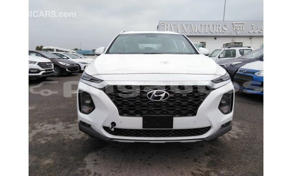 Buy Import Hyundai Santa Fe White Car in Import - Dubai in Enga Buy Import Hyundai Santa Fe White Car in Import - Dubai in Enga