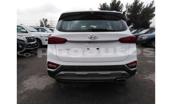 Buy Import Hyundai Santa Fe White Car in Import - Dubai in Enga Buy Import Hyundai Santa Fe White Car in Import - Dubai in Enga