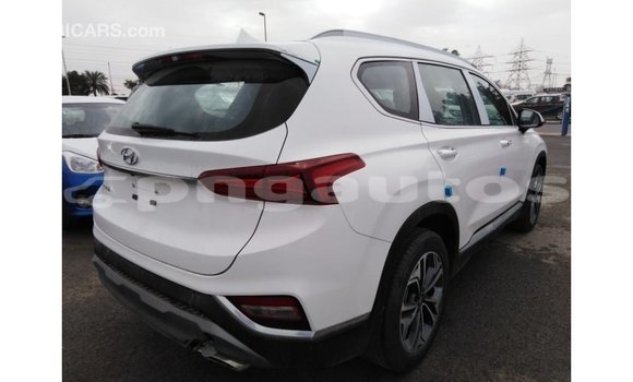 Buy Import Hyundai Santa Fe White Car in Import - Dubai in Enga Buy Import Hyundai Santa Fe White Car in Import - Dubai in Enga