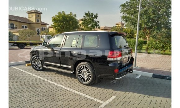 Buy Import Toyota Land Cruiser Black Car in Import - Dubai in Enga Buy Import Toyota Land Cruiser Black Car in Import - Dubai in Enga