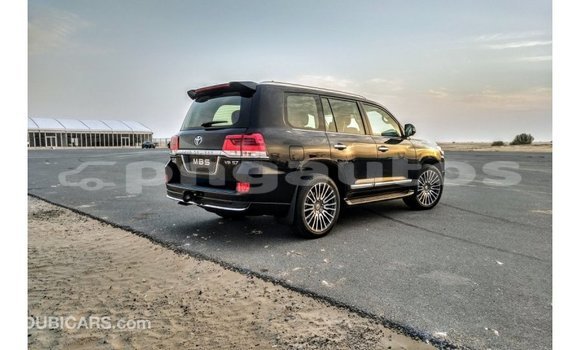 Buy Import Toyota Land Cruiser Black Car in Import - Dubai in Enga Buy Import Toyota Land Cruiser Black Car in Import - Dubai in Enga