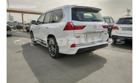 Buy Import Lexus LX White Car in Import - Dubai in Enga Buy Import Lexus LX White Car in Import - Dubai in Enga