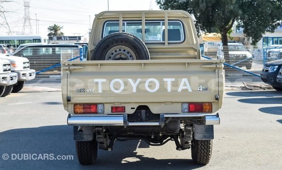 Buy Import Toyota Land Cruiser Beige Car in Import - Dubai in Enga Buy Import Toyota Land Cruiser Beige Car in Import - Dubai in Enga