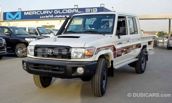 Buy Import Toyota Pickup White Car in Import - Dubai in Enga Buy Import Toyota Pickup White Car in Import - Dubai in Enga