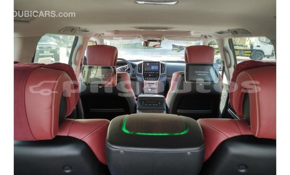 Buy Import Toyota Land Cruiser Black Car in Import - Dubai in Enga Buy Import Toyota Land Cruiser Black Car in Import - Dubai in Enga
