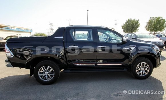 Buy Import Toyota Land Cruiser Black Car in Import - Dubai in Enga Buy Import Toyota Land Cruiser Black Car in Import - Dubai in Enga