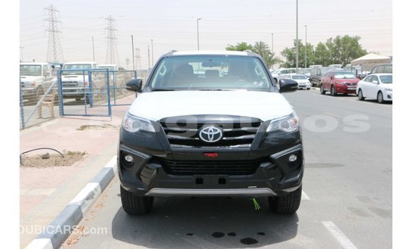 Buy Import Toyota Fortuner Black Car in Import - Dubai in Enga Buy Import Toyota Fortuner Black Car in Import - Dubai in Enga
