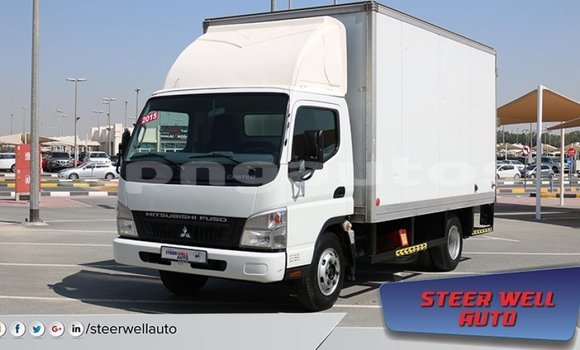 Buy Import Mitsubishi L400 White Truck in Import - Dubai in Enga