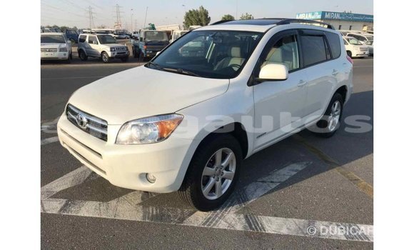 Buy Import Toyota 4Runner White Car in Import - Dubai in Enga Buy Import Toyota 4Runner White Car in Import - Dubai in Enga
