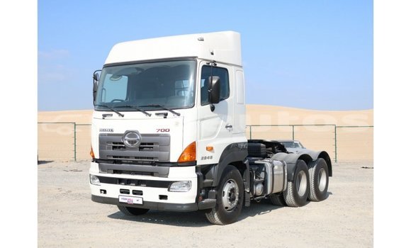 Buy Import Hino 300 Series White Truck in Import - Dubai in Enga