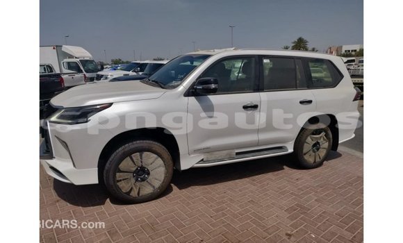 Buy Import Lexus LX White Car in Import - Dubai in Enga Buy Import Lexus LX White Car in Import - Dubai in Enga