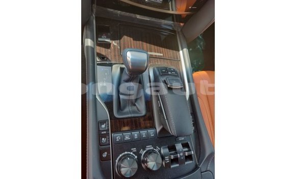 Buy Import Lexus LX White Car in Import - Dubai in Enga Buy Import Lexus LX White Car in Import - Dubai in Enga