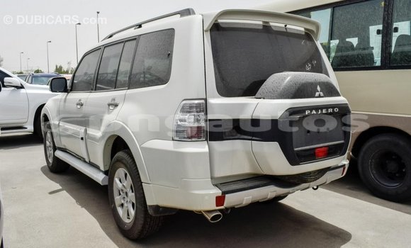 Buy Import Mitsubishi Pajero White Car in Import - Dubai in Enga Buy Import Mitsubishi Pajero White Car in Import - Dubai in Enga