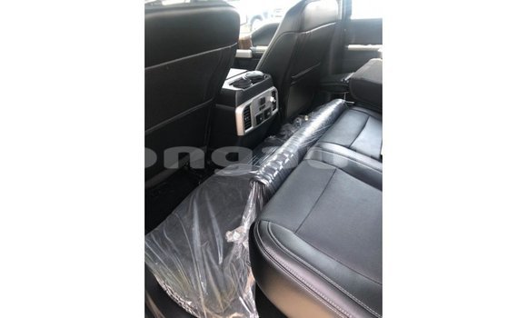 Buy Import Ford Club Wagon Other Car in Import - Dubai in Enga Buy Import Ford Club Wagon Other Car in Import - Dubai in Enga
