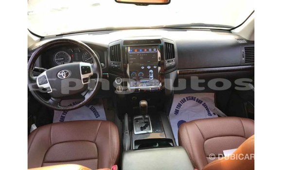 Buy Import Toyota Land Cruiser Black Car in Import - Dubai in Enga Buy Import Toyota Land Cruiser Black Car in Import - Dubai in Enga