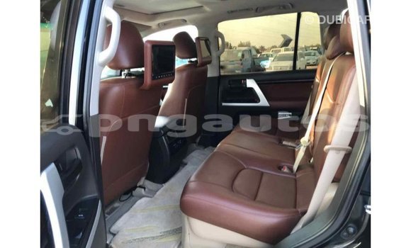 Buy Import Toyota Land Cruiser Black Car in Import - Dubai in Enga Buy Import Toyota Land Cruiser Black Car in Import - Dubai in Enga