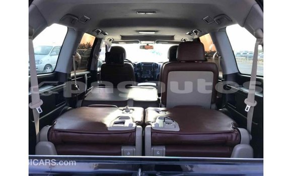 Buy Import Toyota Land Cruiser Black Car in Import - Dubai in Enga Buy Import Toyota Land Cruiser Black Car in Import - Dubai in Enga