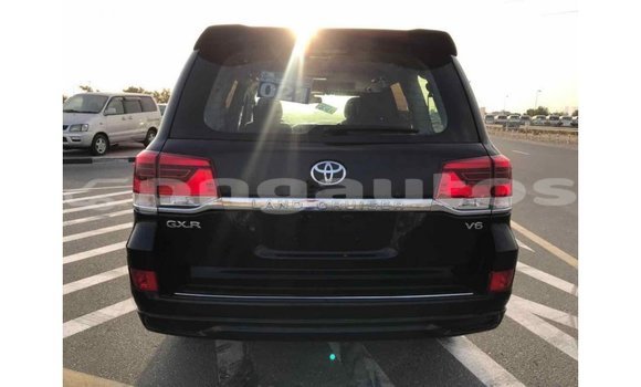 Buy Import Toyota Land Cruiser Black Car in Import - Dubai in Enga Buy Import Toyota Land Cruiser Black Car in Import - Dubai in Enga