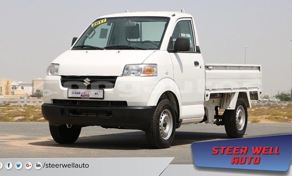 Buy Import Suzuki Carry White Car in Import - Dubai in Enga