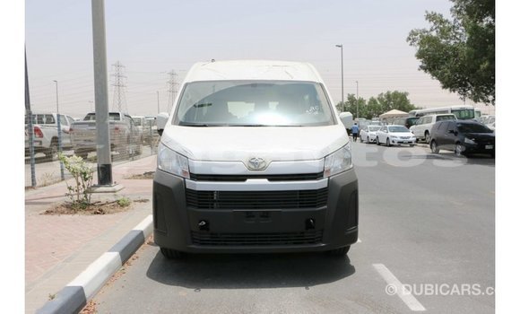 Buy Import Toyota Hiace White Car in Import - Dubai in Enga Buy Import Toyota Hiace White Car in Import - Dubai in Enga