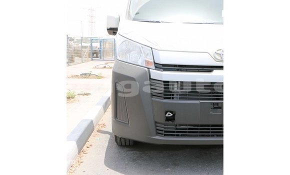Buy Import Toyota Hiace White Car in Import - Dubai in Enga Buy Import Toyota Hiace White Car in Import - Dubai in Enga