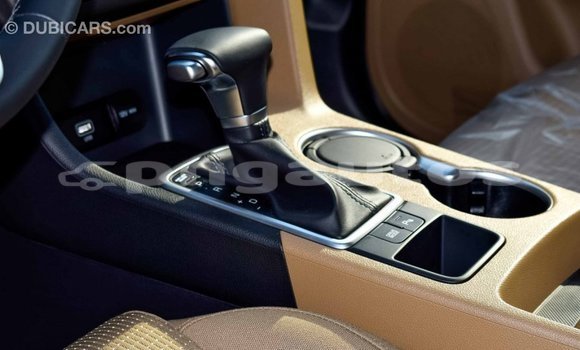 Acheter Import Voiture Kia Sportage Autre à Import - Dubai, Enga Acheter Import Voiture Kia Sportage Autre à Import - Dubai, Enga