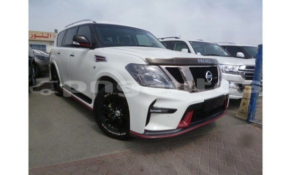Buy Import Nissan Patrol White Car in Import - Dubai in Enga Buy Import Nissan Patrol White Car in Import - Dubai in Enga