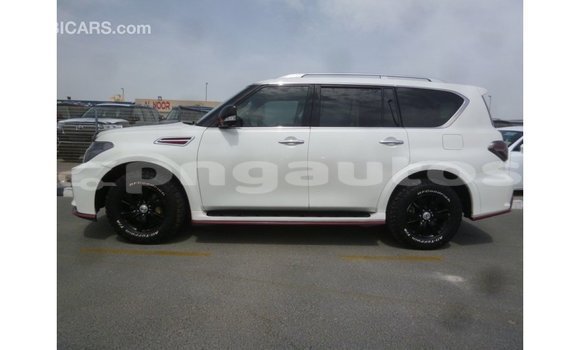 Buy Import Nissan Patrol White Car in Import - Dubai in Enga Buy Import Nissan Patrol White Car in Import - Dubai in Enga