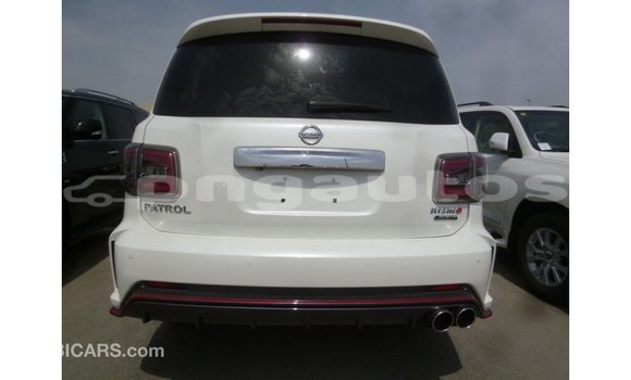 Buy Import Nissan Patrol White Car in Import - Dubai in Enga Buy Import Nissan Patrol White Car in Import - Dubai in Enga