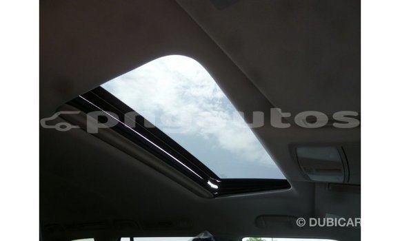 Buy Import Nissan Patrol White Car in Import - Dubai in Enga Buy Import Nissan Patrol White Car in Import - Dubai in Enga