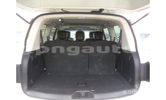 Buy Import Nissan Patrol White Car in Import - Dubai in Enga Buy Import Nissan Patrol White Car in Import - Dubai in Enga