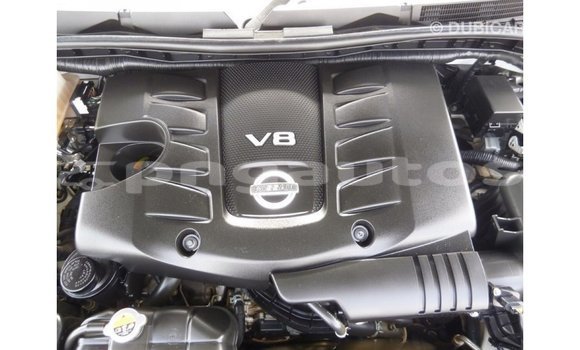 Buy Import Nissan Patrol White Car in Import - Dubai in Enga Buy Import Nissan Patrol White Car in Import - Dubai in Enga