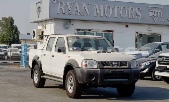 Buy Import Nissan NP 300 White Car in Import - Dubai in Enga Buy Import Nissan NP 300 White Car in Import - Dubai in Enga