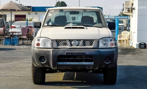 Buy Import Nissan NP 300 White Car in Import - Dubai in Enga Buy Import Nissan NP 300 White Car in Import - Dubai in Enga