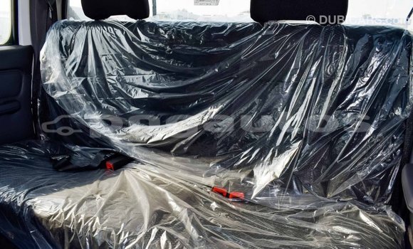 Buy Import Nissan NP 300 White Car in Import - Dubai in Enga Buy Import Nissan NP 300 White Car in Import - Dubai in Enga