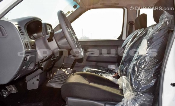 Buy Import Nissan NP 300 White Car in Import - Dubai in Enga Buy Import Nissan NP 300 White Car in Import - Dubai in Enga